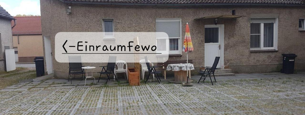 Einraum-Ferienwohnung 46M2 Eisenhuettenstadt-Diehlo Eisenhüttenstadt Exterior foto